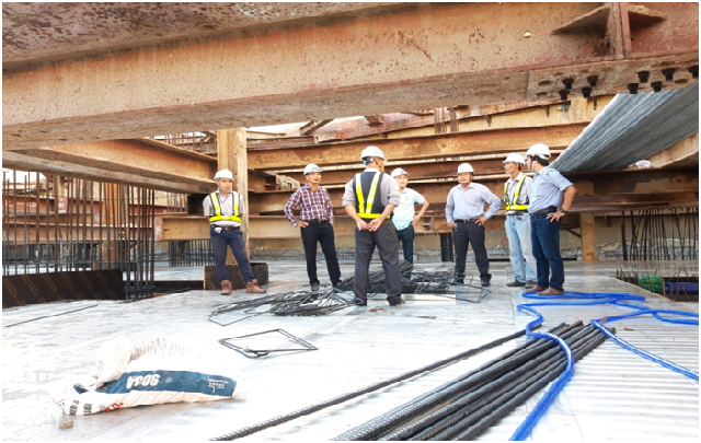 Họp nhanh phối hợp ngay tại công trường giữa Ban QLDA, TVGS và Nhà thầu Ngũ Thường