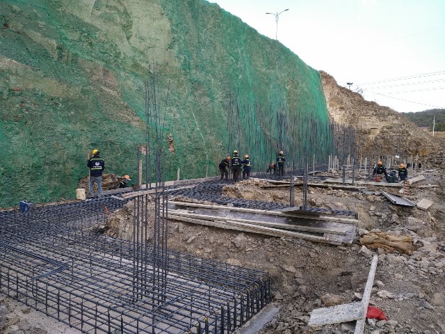 Foundation construction