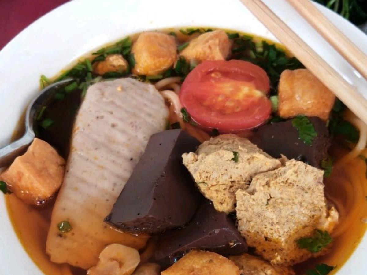 Thương mại điện tử ở đâu