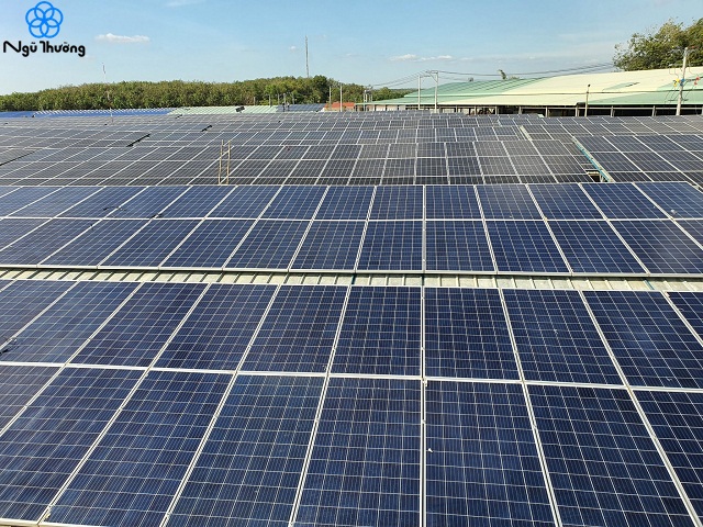 Sự phát triển điện mặt trời ở Việt Nam